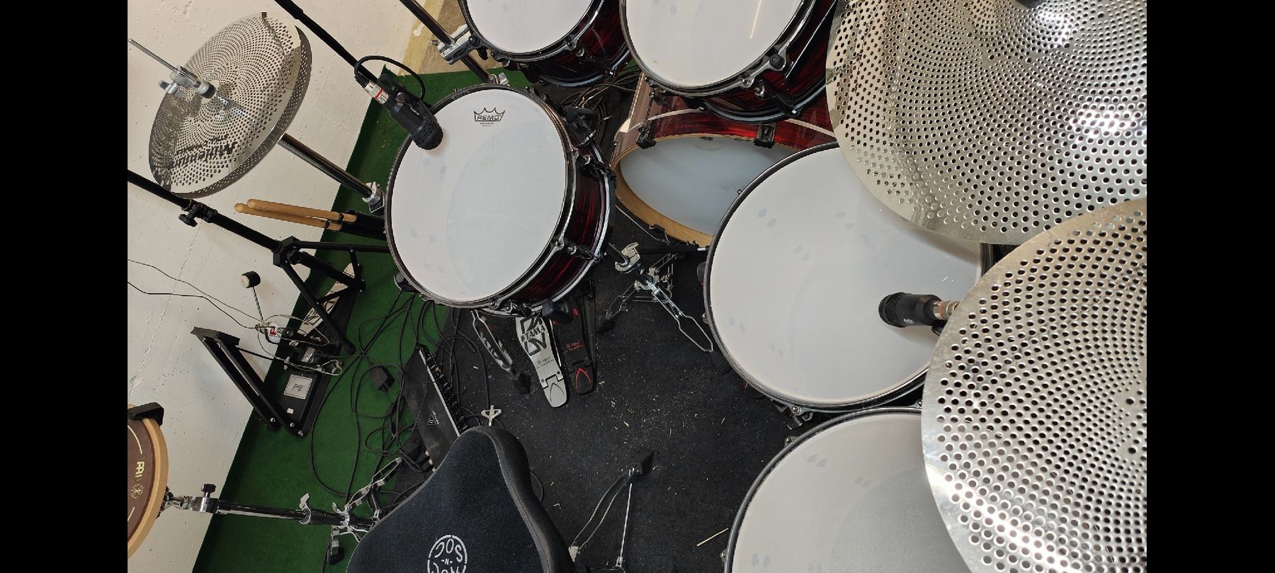 Instruments de musique: Tama Superstar Hyperdrive Birch Schlagzeug – D'occasion à Oensingen par gyo_q5gd 1