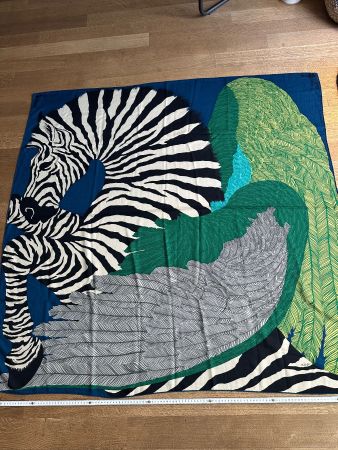Hermès Tuch Zebra Feder Design