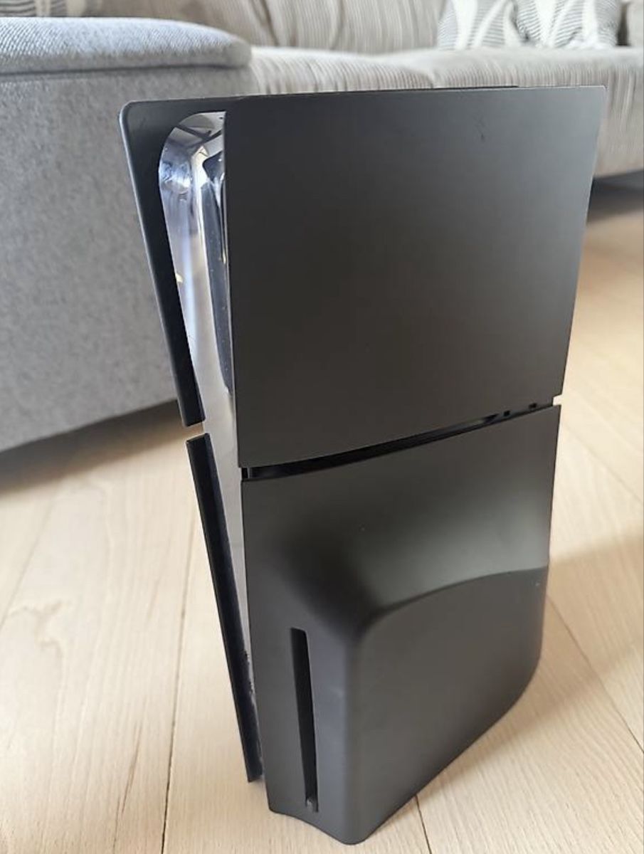 Sony Konsolen: PS5 Black Disc Edition + Controller TOP ZUSTAND  – Gebraucht aus Menziken von fab_527s