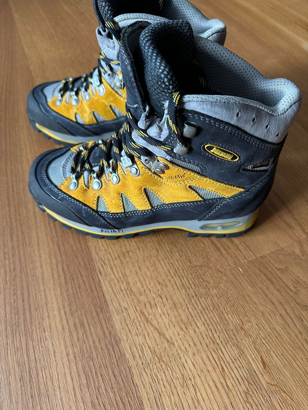 Meindl Chaussures femmes: Meindl Wanderschuhe Grösse 38.5 – D'occasion à Burgdorf par interstellar2