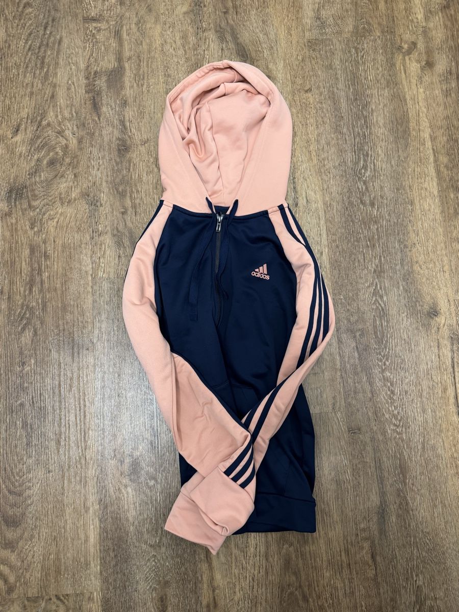 Adidas Canottiere & Pantaloni: Adidas Trainingsset – Usato da Escholzmatt venduto da san_ym7z