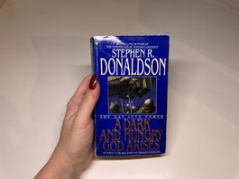 NOVEL: Stephen R. Donaldson, A Dark and Hungy God Arises