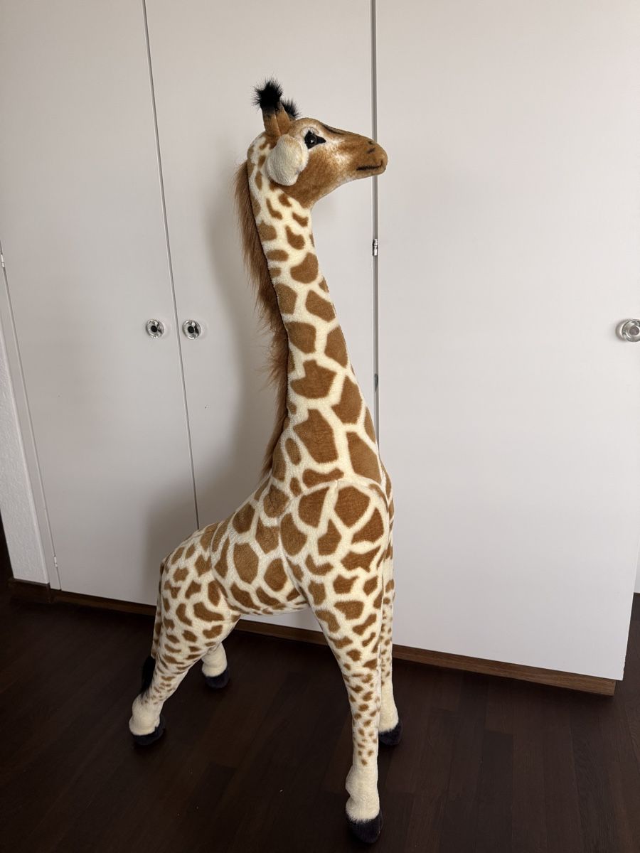 Spielzeuge: Giraffe Kinderzimmer  – Gebraucht aus Zug von mar_fy7g 1