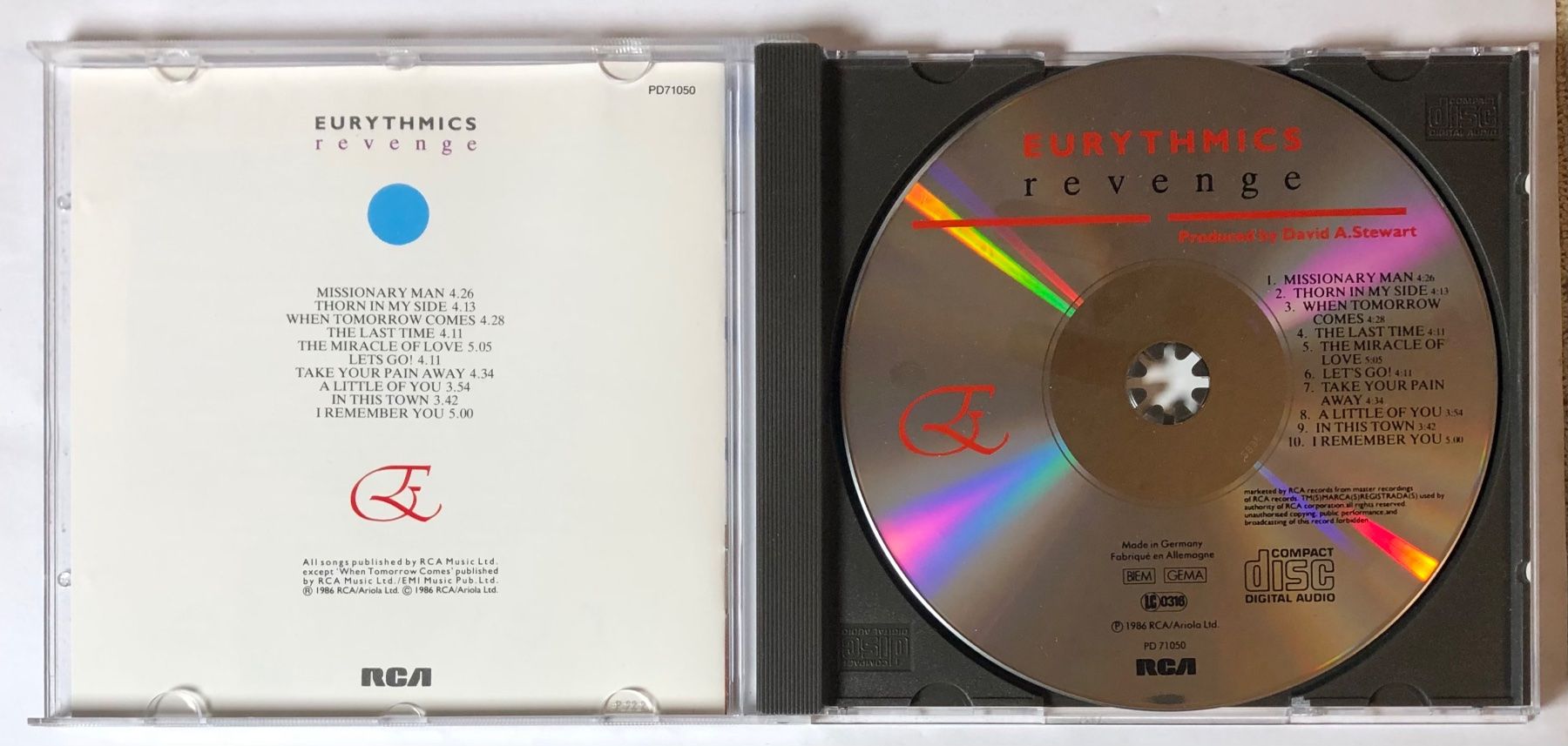 CDs: EURYTHMICS - REVENGE – Gebraucht aus Poliez-Pittet von Newtown-Records 2