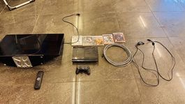 PlayStation 3 mit Bildschirm und Zubehör