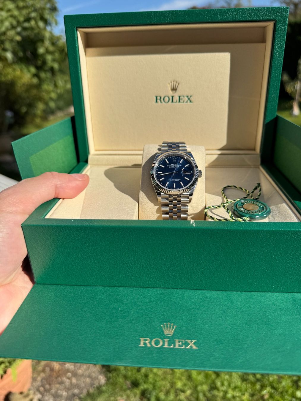 Rolex Montres: Rolex Datejust 36mm, neuve, cadrann bleu – Neuf avec emballage d'origine à Perly par Doghos 3