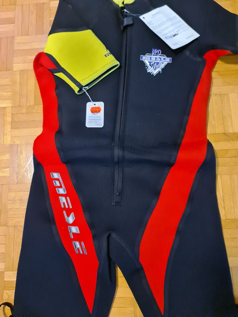 Costumes: Barefoot Waterski Anzug Mesle GR 54 – Neuf avec emballage d'origine à Thun par erh_fs86 1