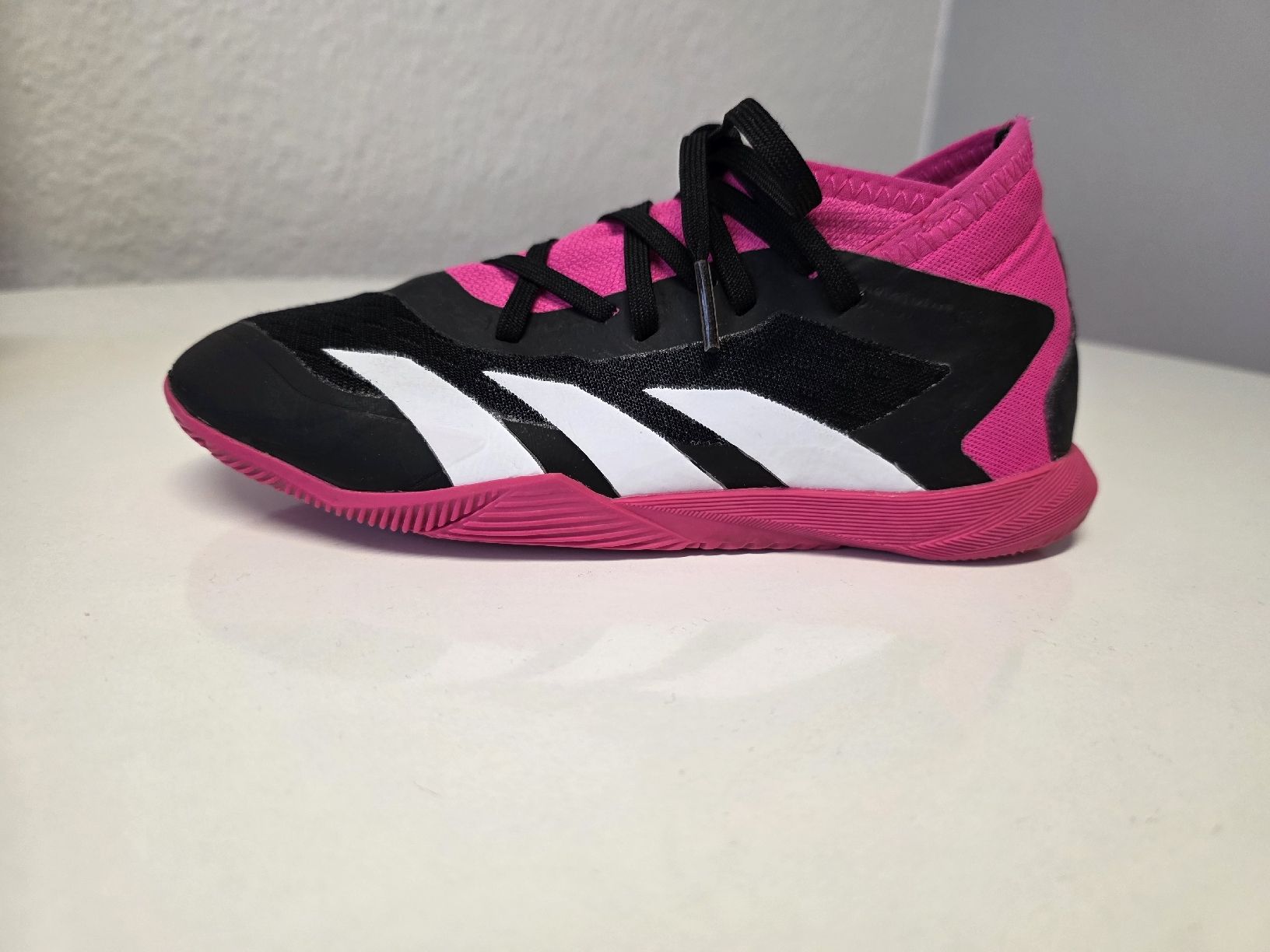 Adidas Scarpe da uomo: Adidas Predator Hallenschuhe Nr.34 – Usato da Suhr venduto da MrvicaAG 4