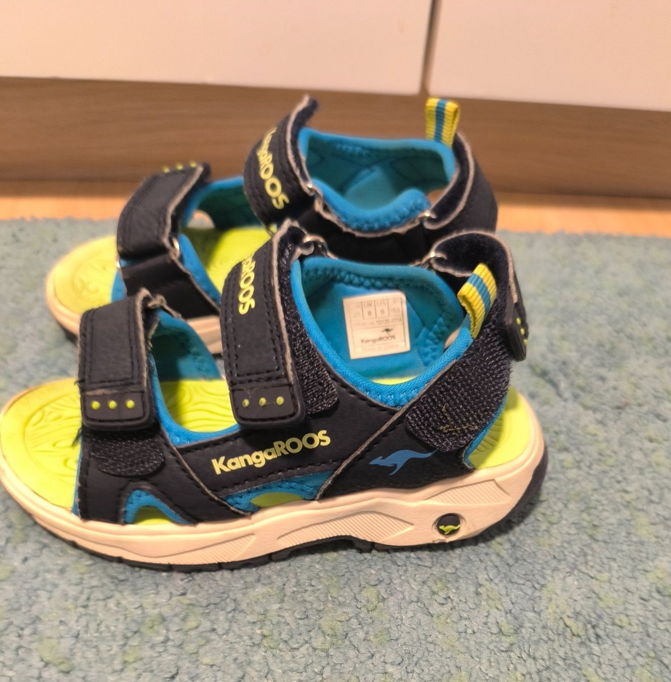 Schuhe für Jungen: KangaROOS Kinder-Sandalen Gr. 25 – Gebraucht aus Gams von MissTraveller