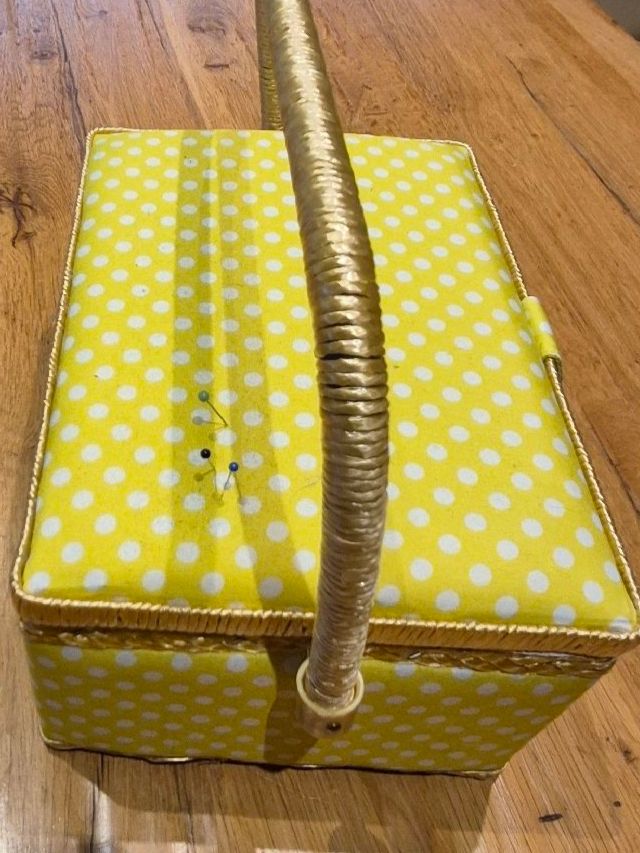 Altro in Bricolage: Nähkästchen im RETRO STYLE – Usato da Nottwil venduto da echtMOMO 4