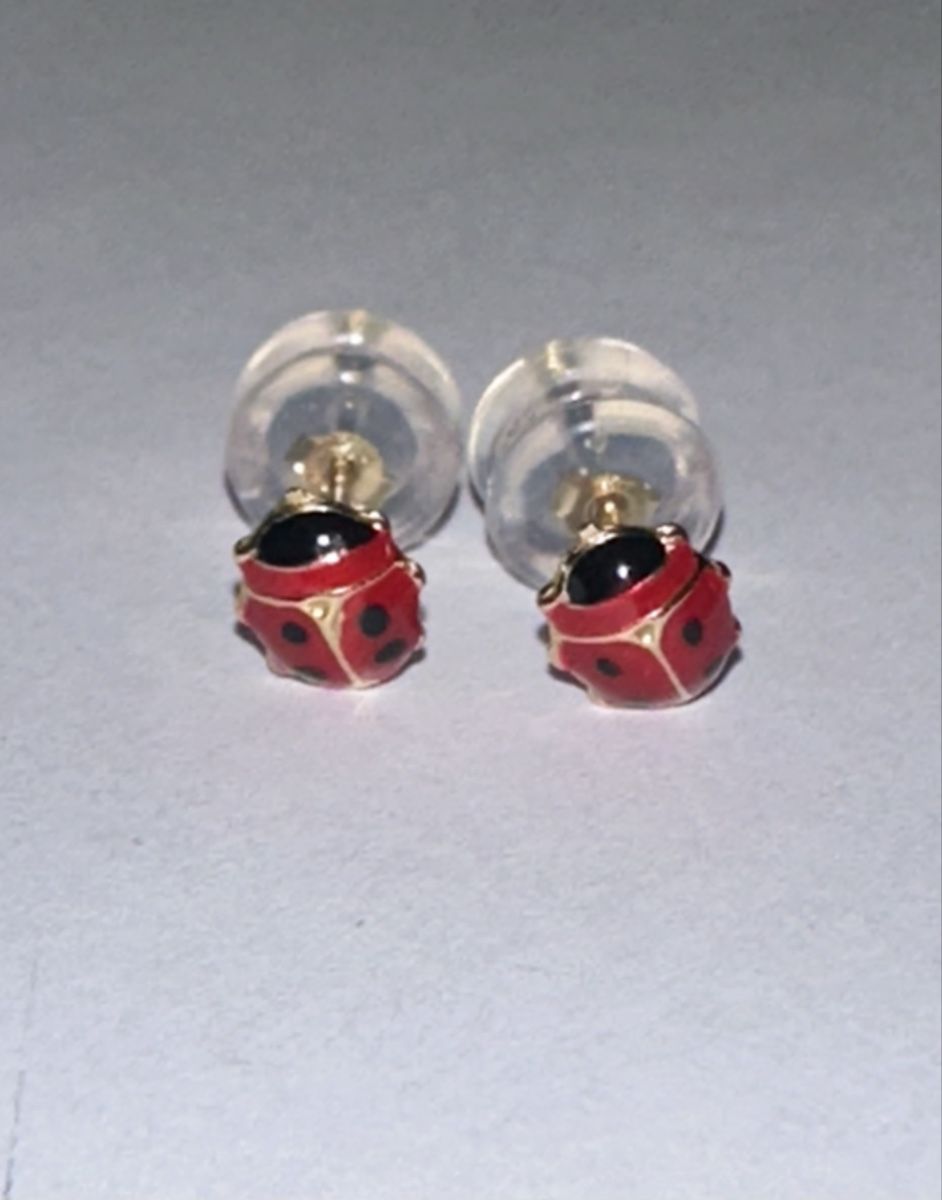 Ohrringe & -stecker: Boucles d'oreilles coccinelle émail or jaune  – Gebraucht aus Montreux von luc_w7cx