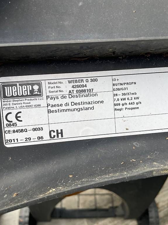 Griglie: Barbecue gaz weber Q300 – Usato da Petit-Lancy venduto da ean_lcx6 4