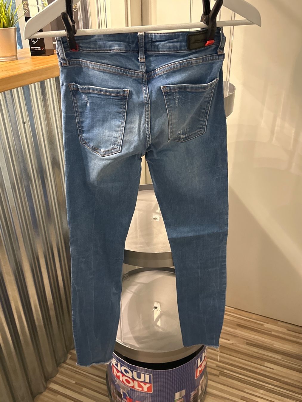 Zara Jeans: Jeans der Marke Zara Grösse 36 – Usato da Bettwiesen venduto da Relux1 1