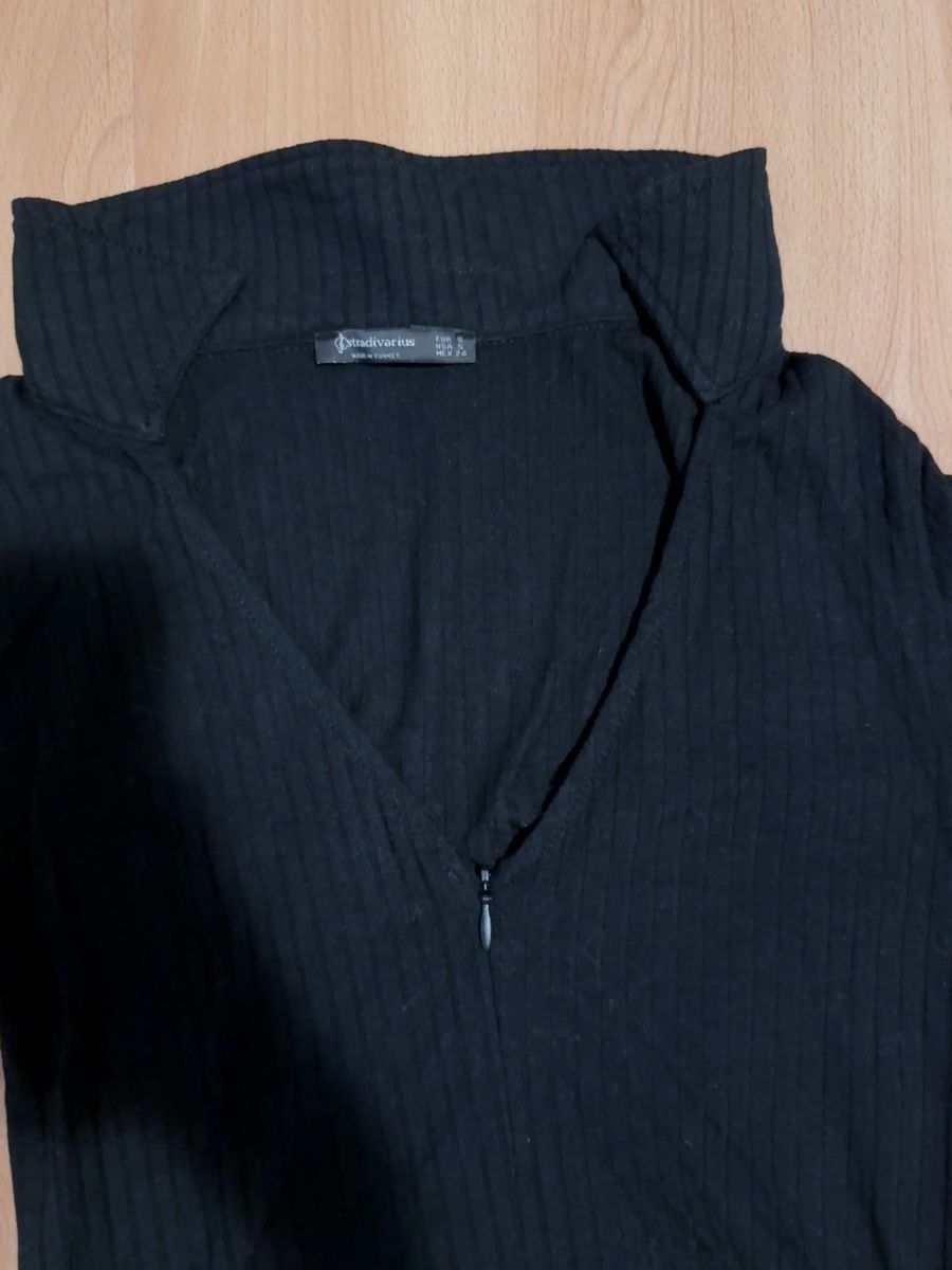 Stradivarius Top: Schwarzes Langarmshirt Gr. S – Usato da Rotkreuz venduto da tha_lb6g 1