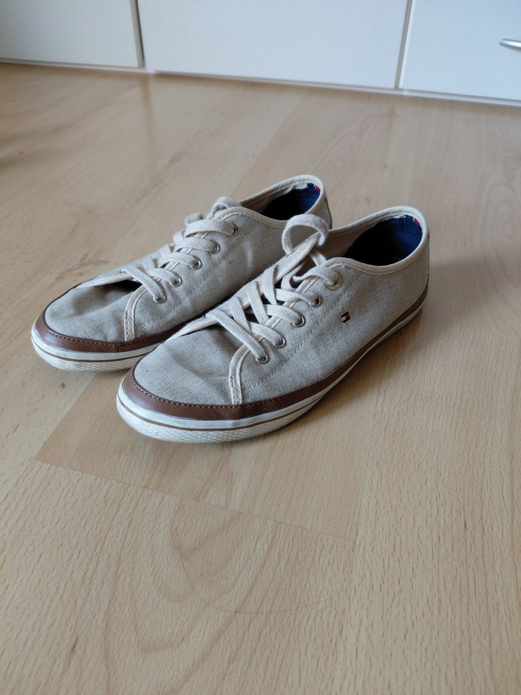 Tommy Hilfiger Scarpe da donna: Tommy Hilfiger Sneakers Gr.40 – Nuovo (secondo la descrizione) da Seftigen venduto da man_tr96