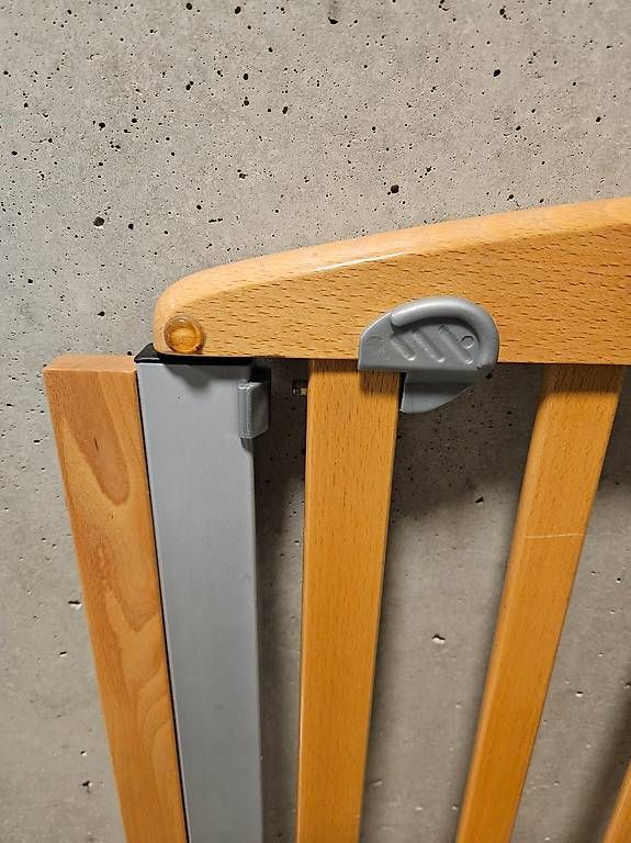 Tutto per la sicurezza: Barrière de sécurité en bois-métal – Usato da Bussigny venduto da Lybaro 2