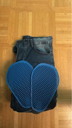 Damen Motorradjeans mit Knieschützern Grösse M, Top Zustand