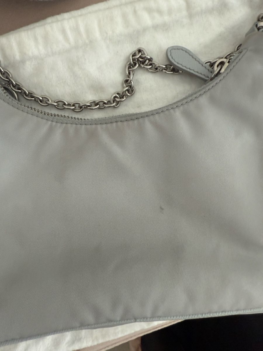 Prada Sacs femmes: Prada tasche – D'occasion à Basel par cam_q5wk 3