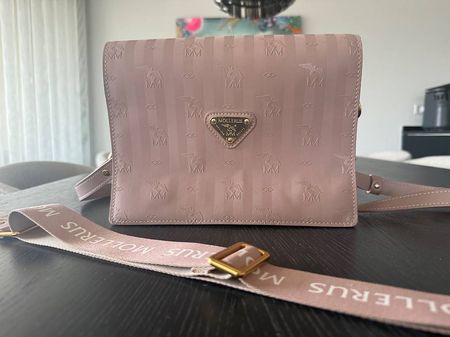 Maison Mollerus MELIDE Tasche Taupe/Gold inkl. 2 Trageriemen