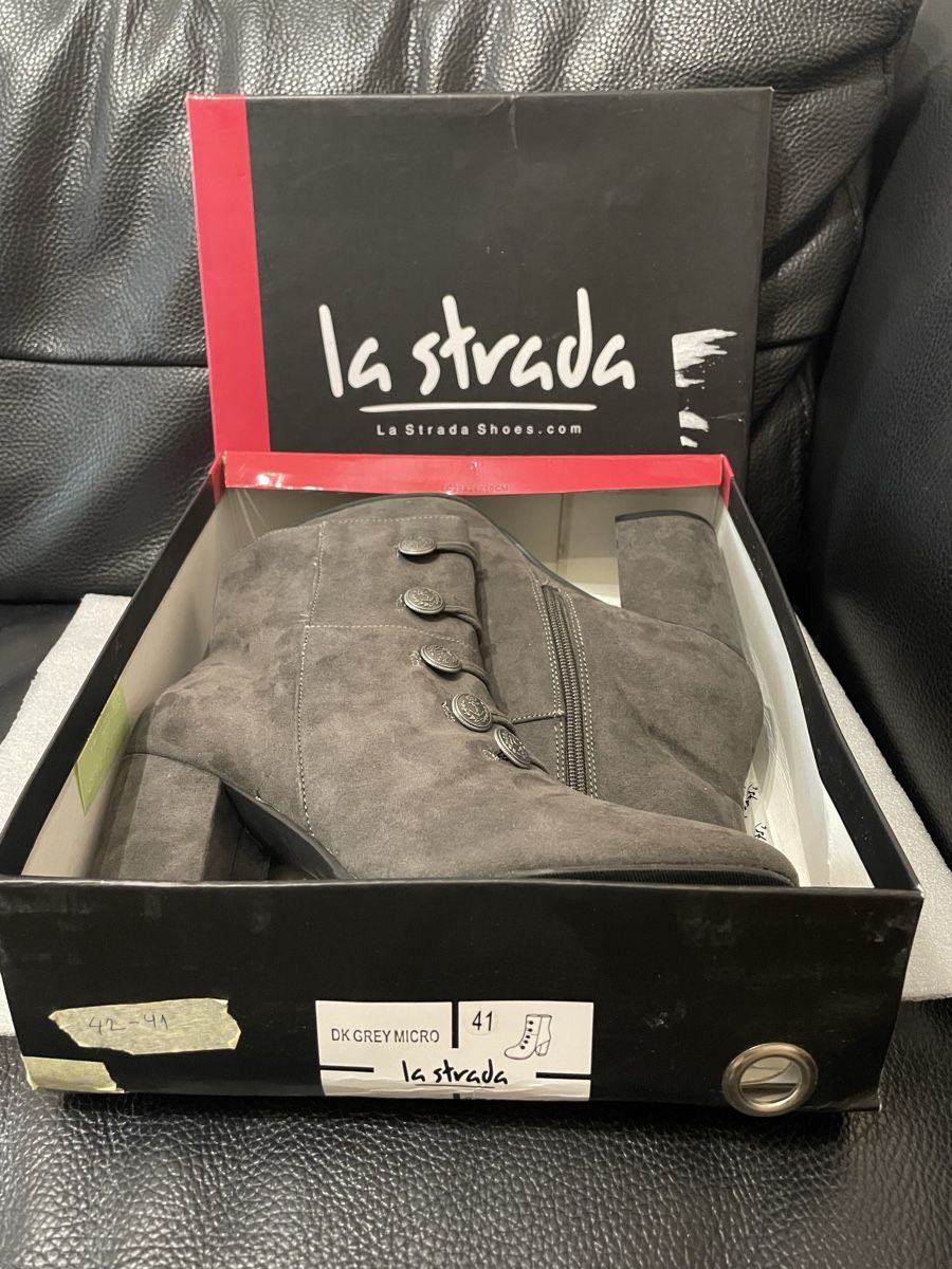 Scarpe da donna: Bottines La Strada grises à talons hauts, pointure 41, Neuve – Nuovo e nell'imballaggio originale da Carouge GE venduto da ynj_8ndx 3