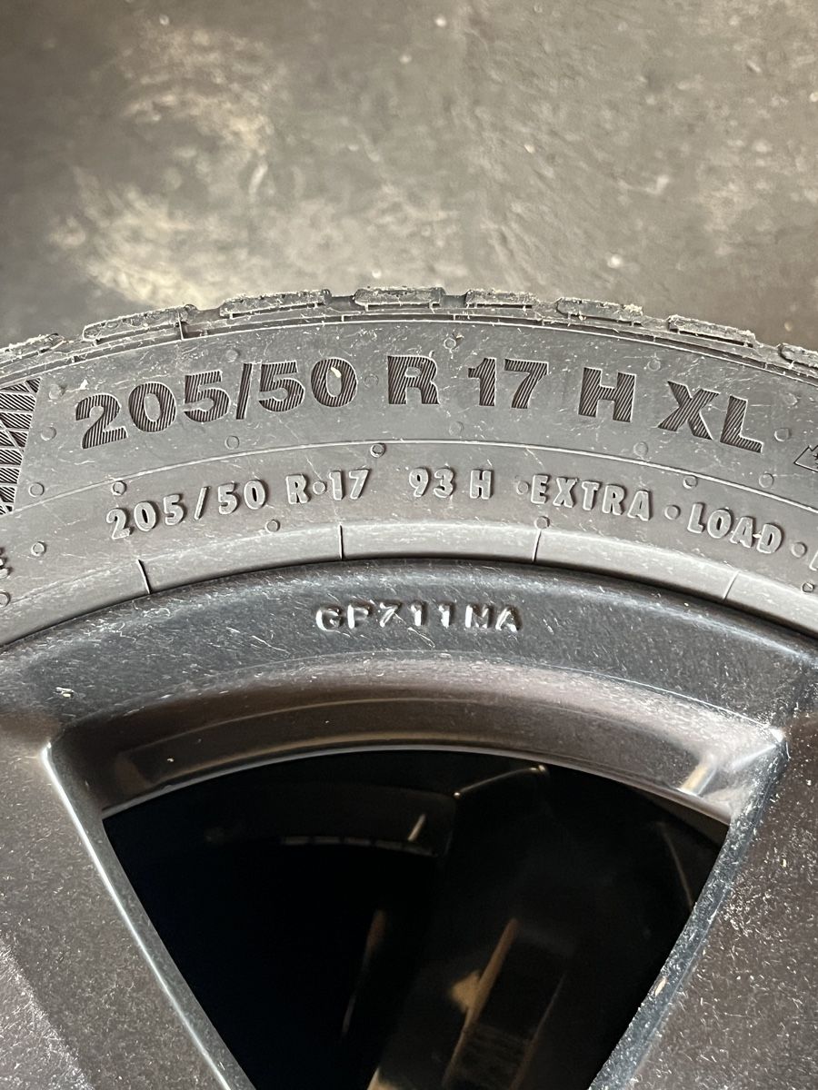 Pneus & Roues: R17 – D'occasion à Bern par pav_b76w 3