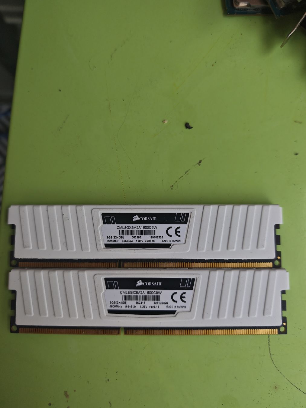 Componenti elettronici: PC RAM DDR3 CORSAIR 16GB 2X8 – Usato da Sarnen venduto da Laut_musik 1