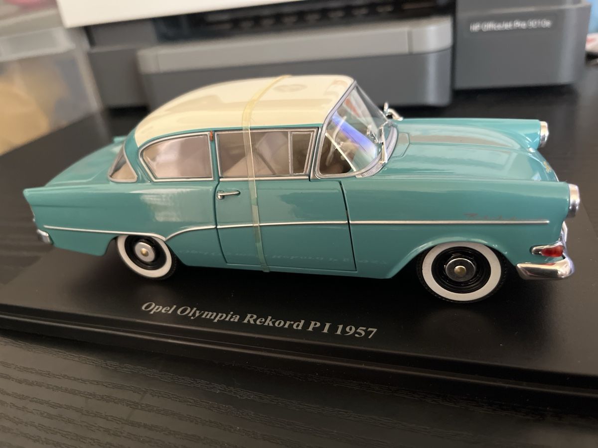 Opel Modellini d'auto: Opel Rekord P1.    1:24 – Nuovo (secondo la descrizione) da Rümlang venduto da Papamoll4 3