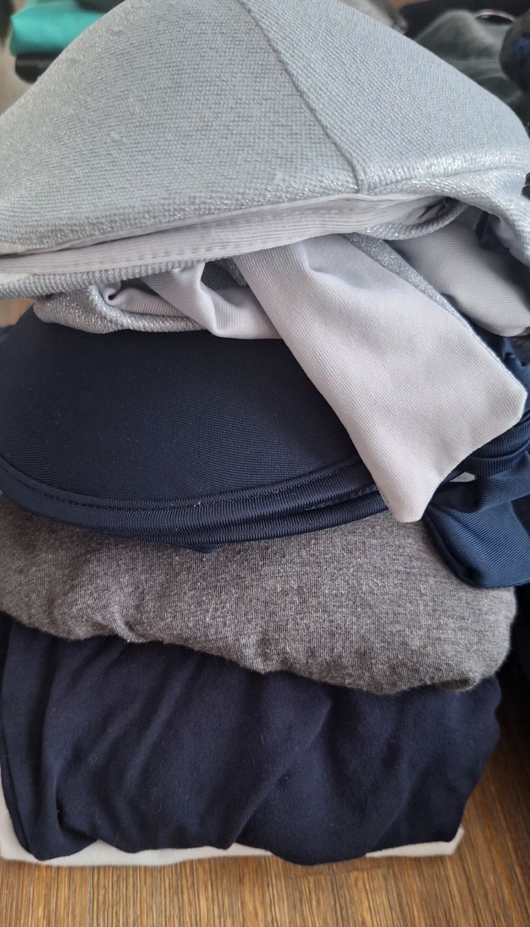 Lotti di vestiti: XXL Kleiderpaket Gr.L/40/42 – Usato da Oberrindal venduto da tauri1 2