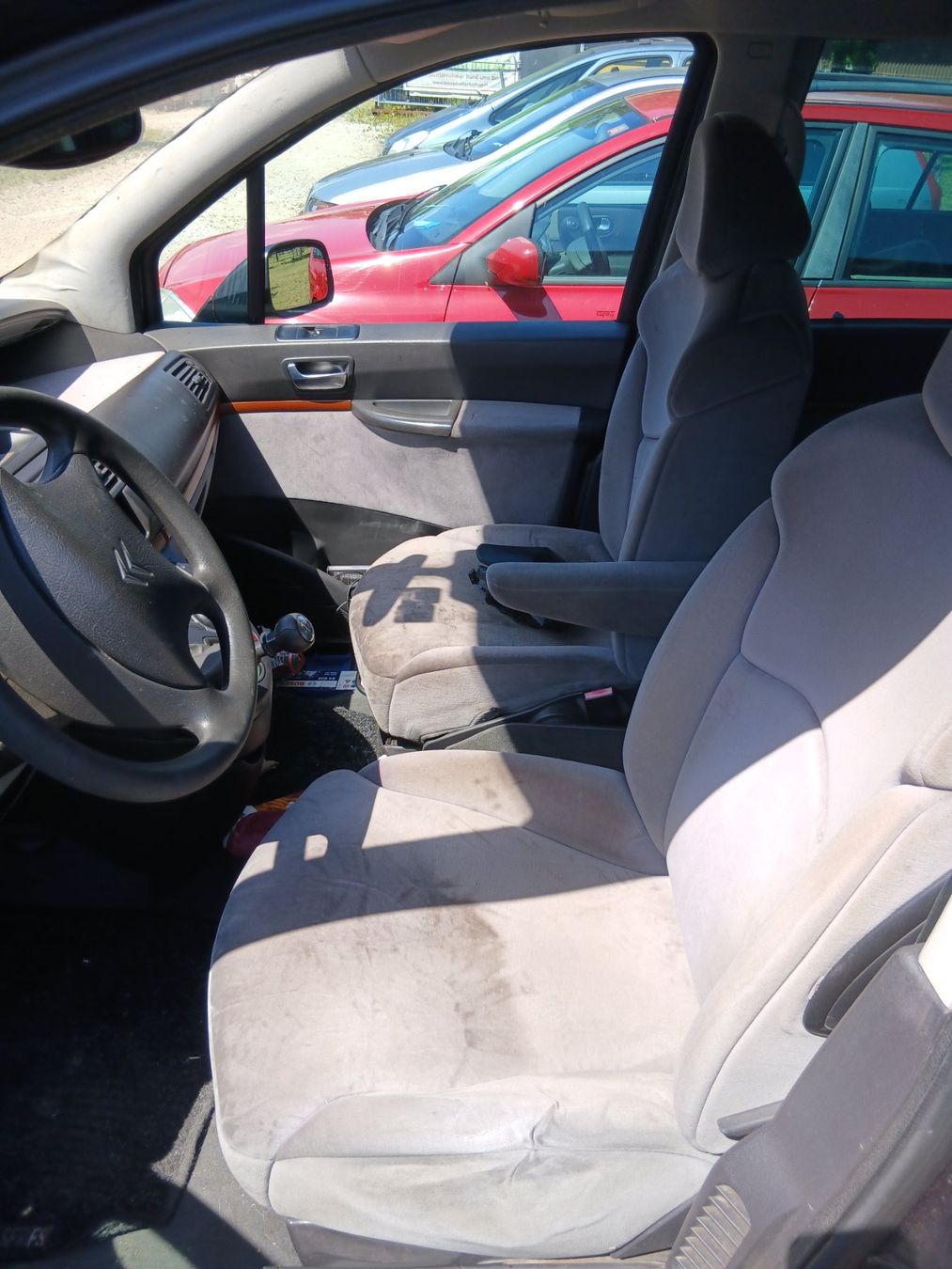 Citroën Automobili: Citroen C8 ab Platz, defekt, 2L Benziner – Difettoso da Leibstadt venduto da Manutech 4