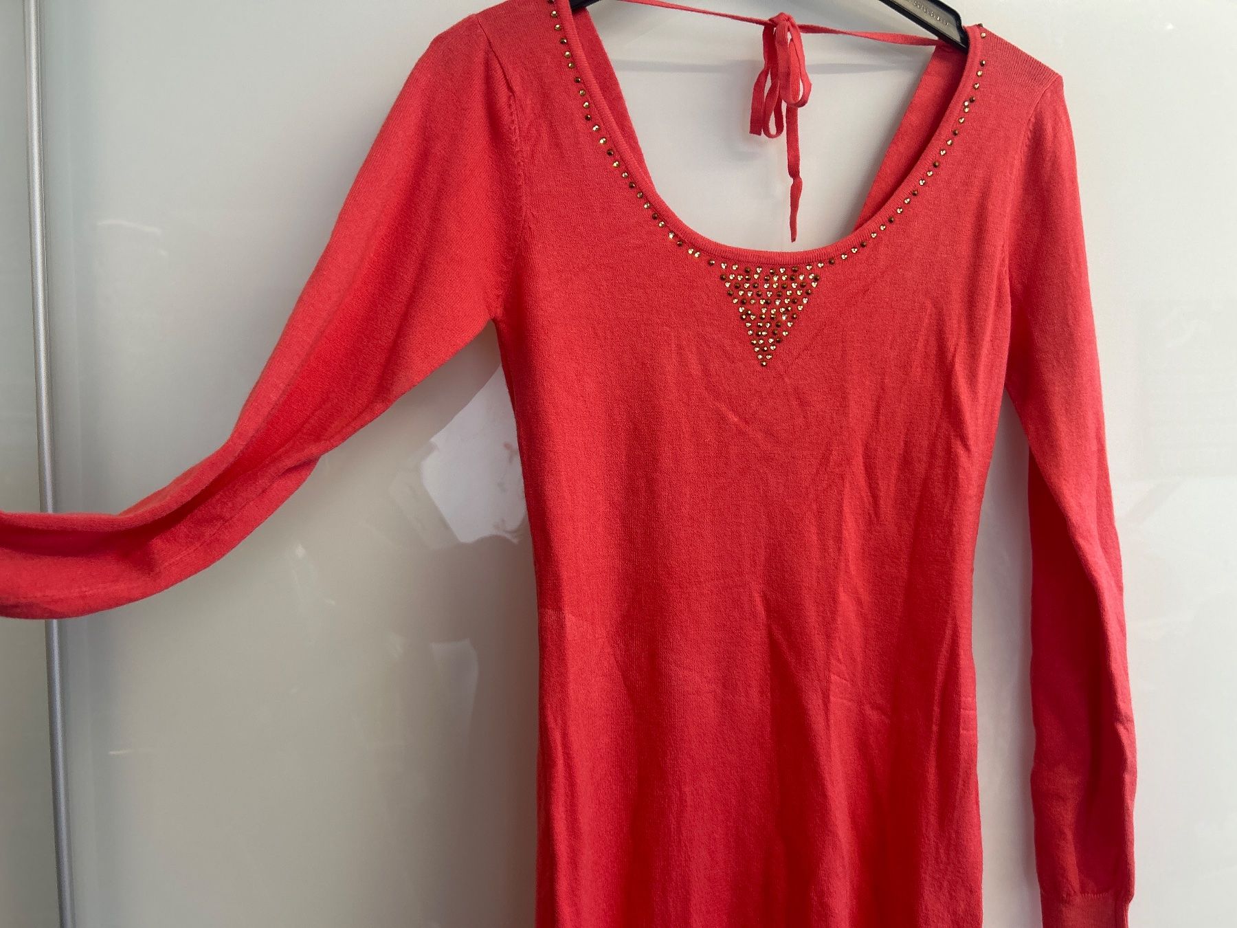 Maglioni & Felpe: Pullover Lang Figurbetont mit Strass 1 Size Neu – Nuovo e nell'imballaggio originale da Regensdorf venduto da Spyke55 2