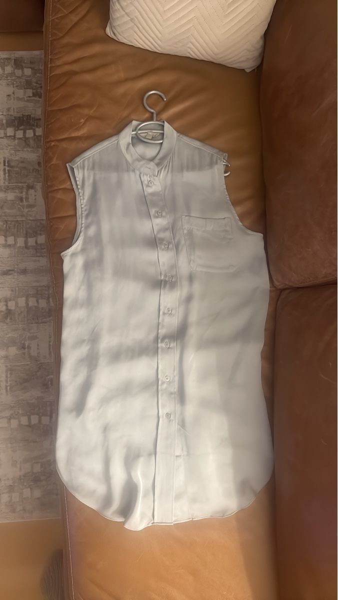 H&M Camicette: Elegante long Damenbluse, silber, Grösse M,. – Usato da Spreitenbach venduto da BIH2005