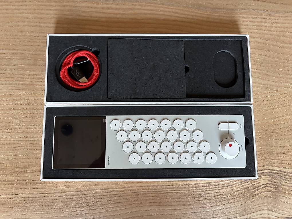 Strumenti musicali: THE CHORD MACHINE AKT-0.1 – Nuovo e nell'imballaggio originale da Nesslau venduto da gabor25