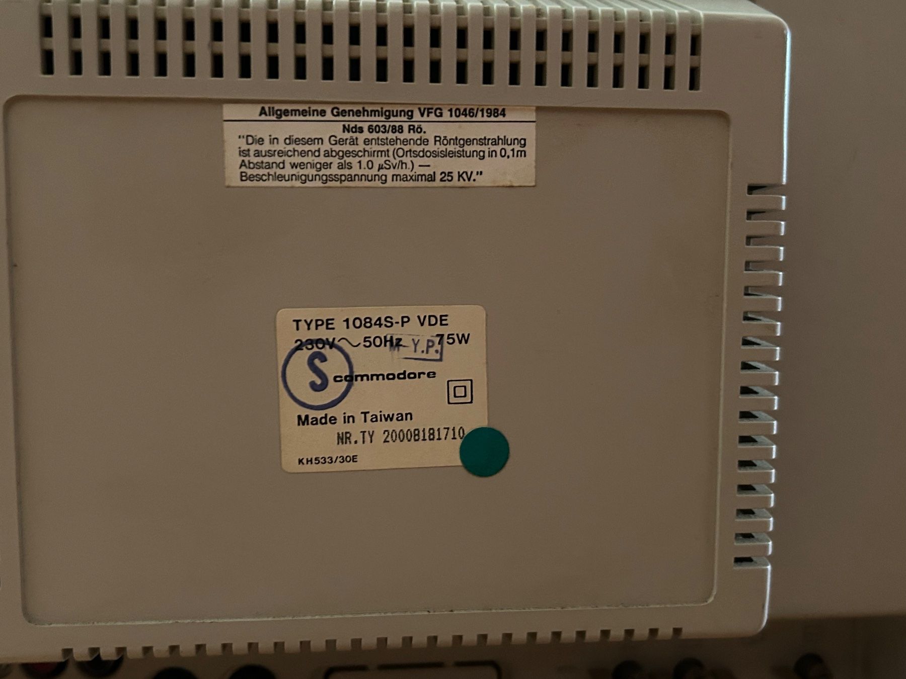 Monitor: Commodore Bildschirm 1084S – Usato da Aarau venduto da Tanichtis01 5