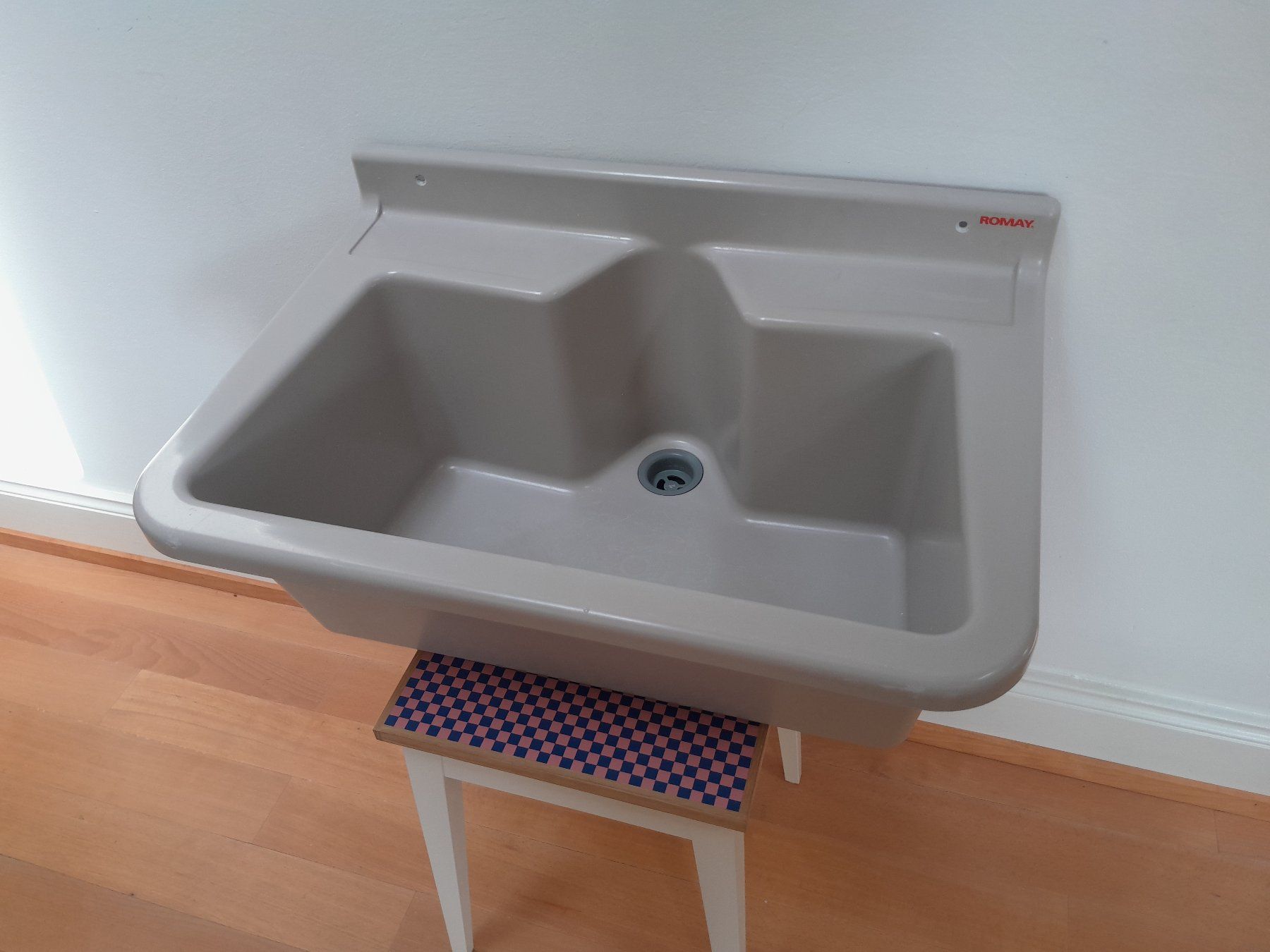 Romay Eviers & lavabos: Waschbecken Romay mit Abflussrohr – D'occasion à Zürich par raphahello 2