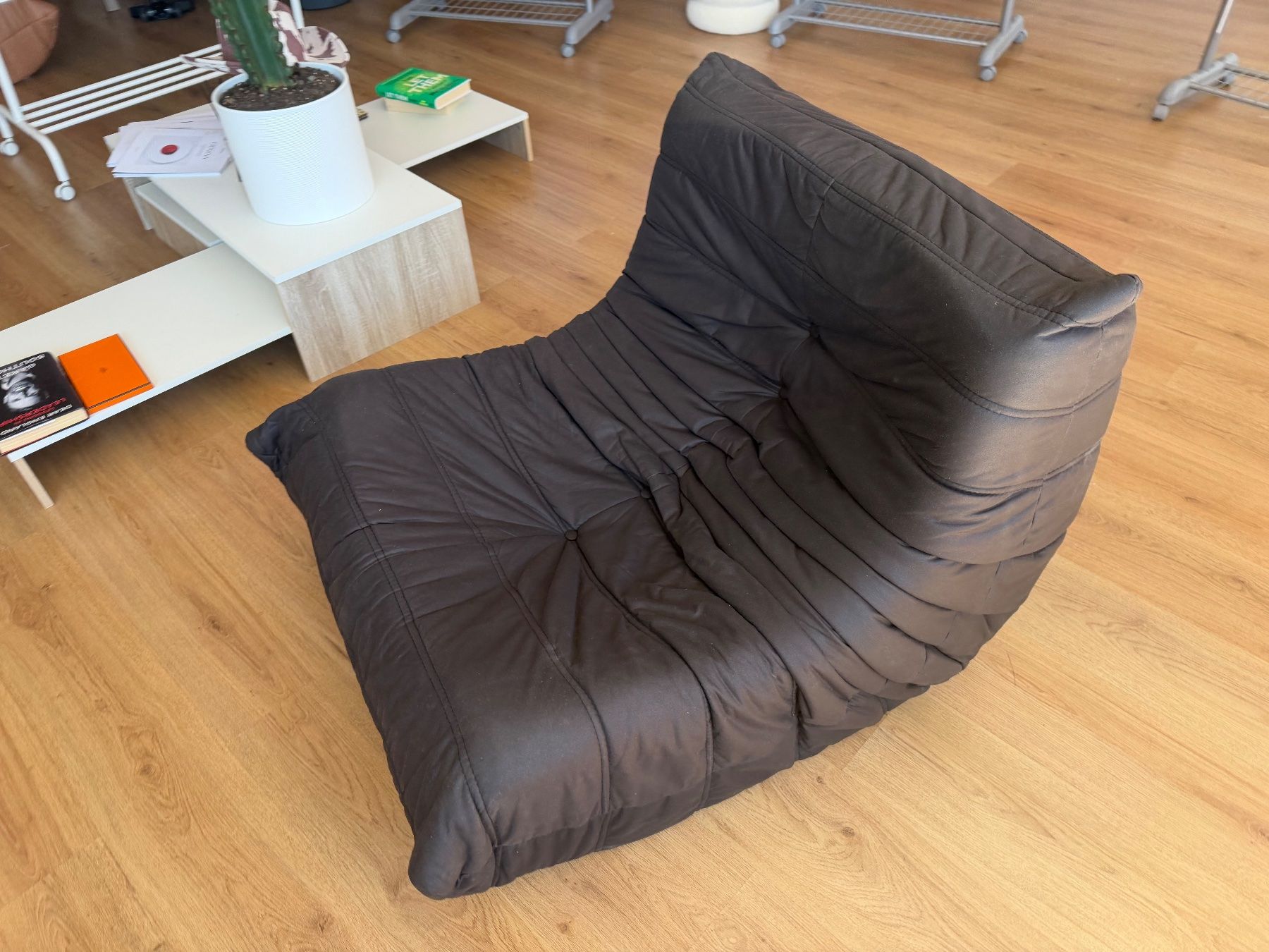 Sofas: Unique Couch – Gebraucht aus Lausanne von yan_6bmg 3