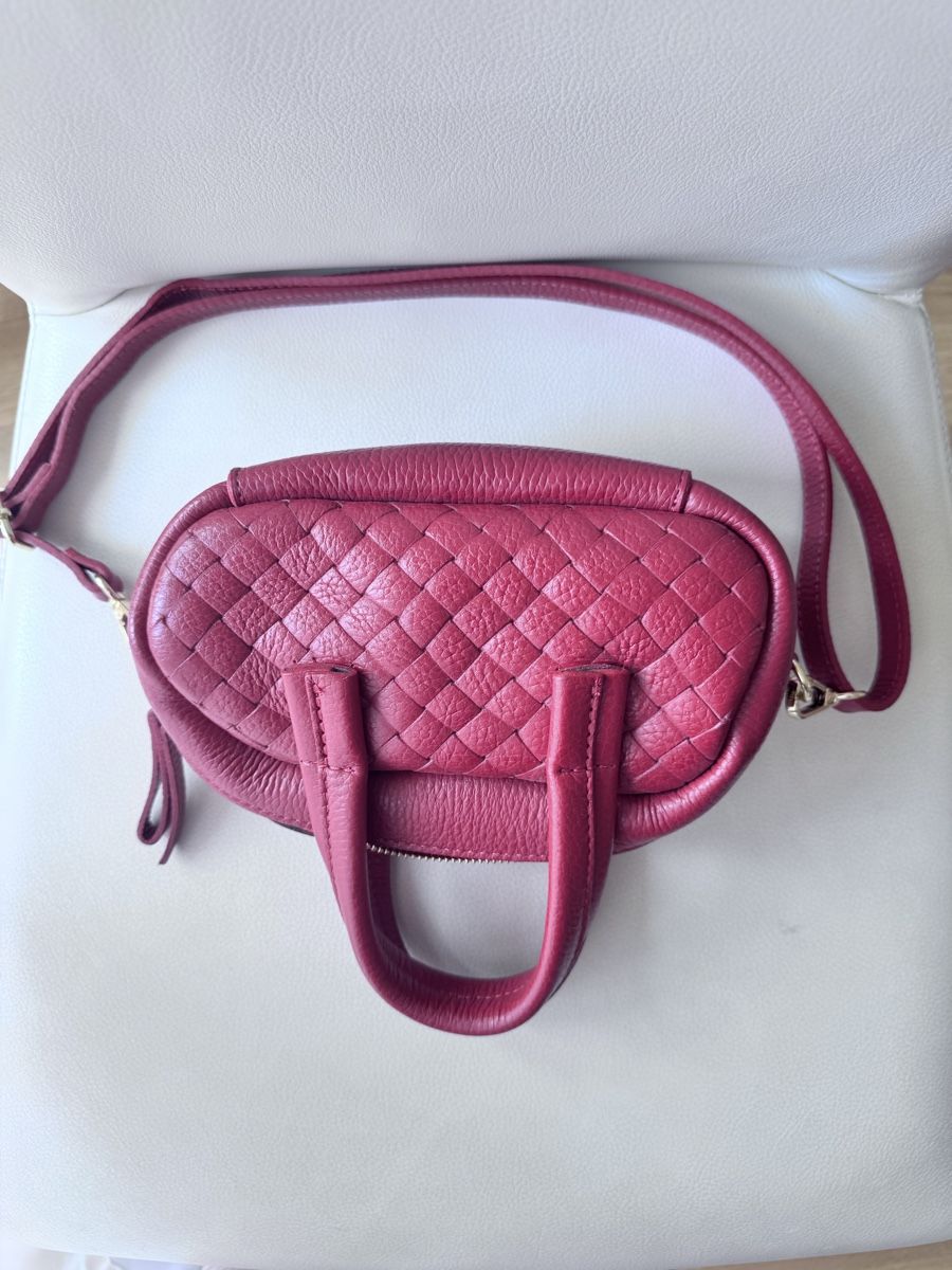 Borse da donna: Chic Pink Quilted Leather Handbag w/ Strap – Usato da Zürich venduto da 613_g8jy 5