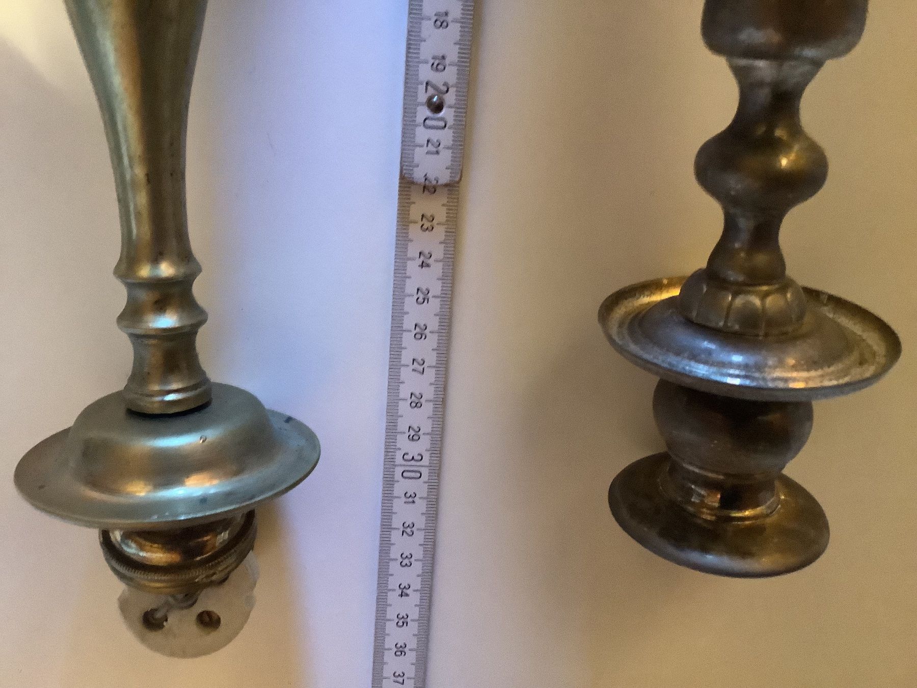 Lampade: Bougeoir et lampe ancienne – Usato da Epalinges venduto da janvs 2