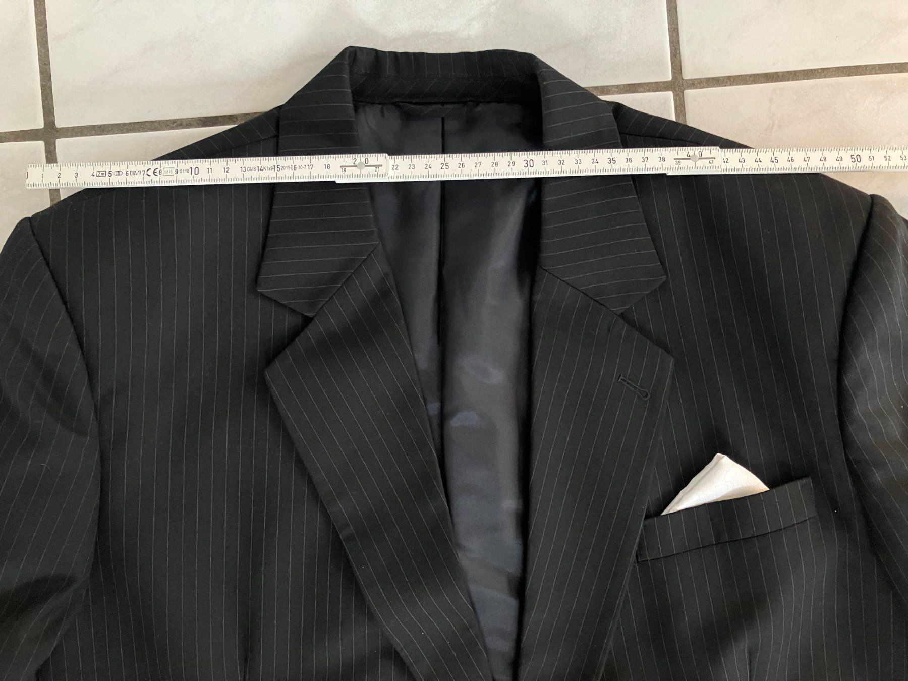 Costumes: Herrenanzug ca. XXL – D'occasion à Abtwil AG par Swissraver 7
