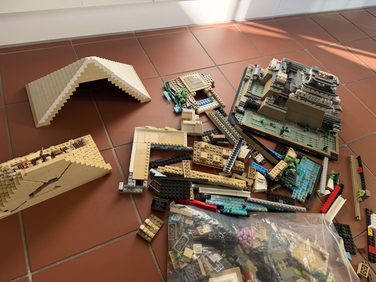 Lego Kit di costruzioni: Lego Bauset Teile Pyramide Konvolut – Usato da Zürich venduto da sne.swiss