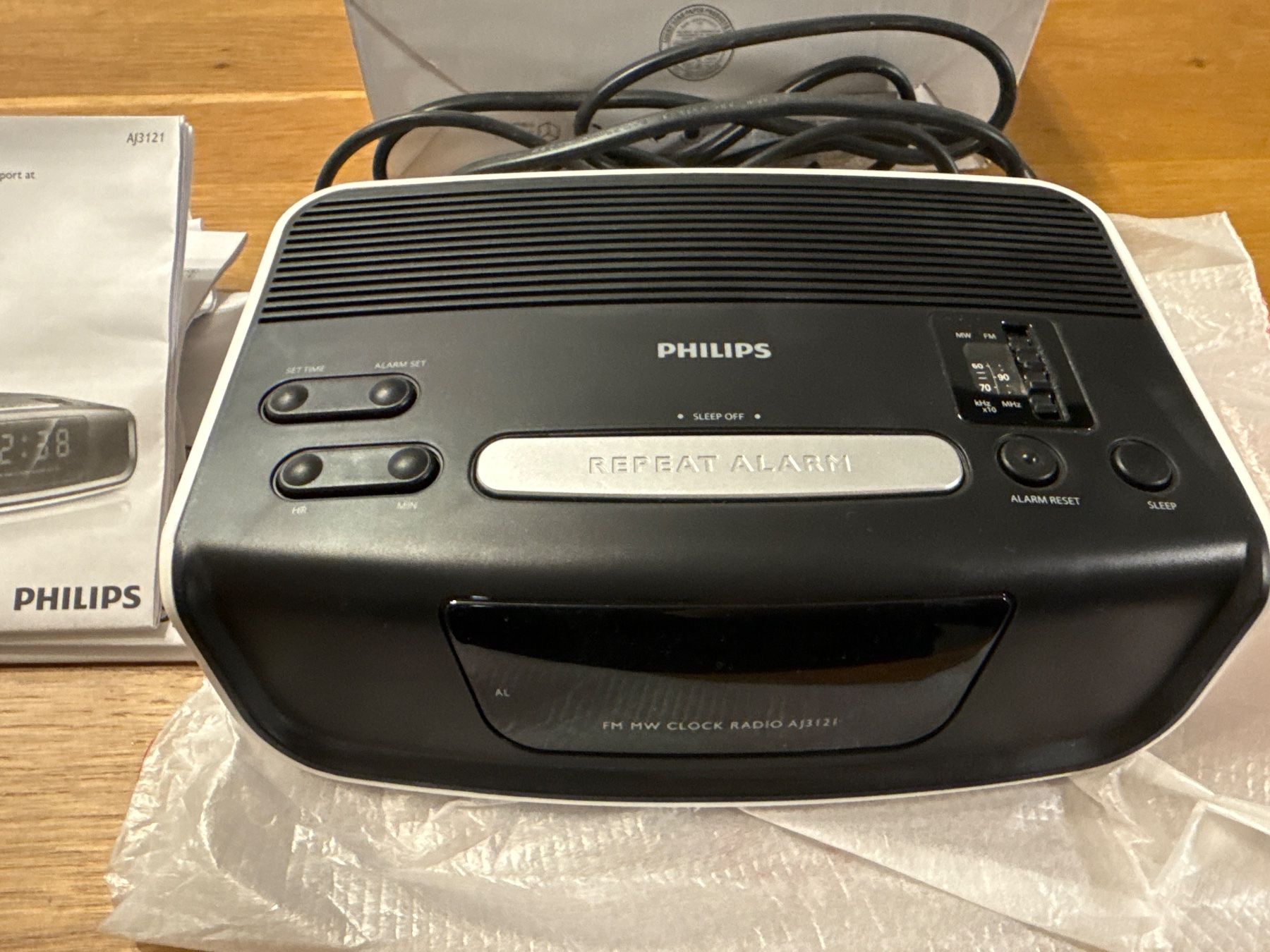 Philips Wecker: NEU! Philips Radiowecker – Neu und originalverpackt aus Schönenwerd von d.chiara 4
