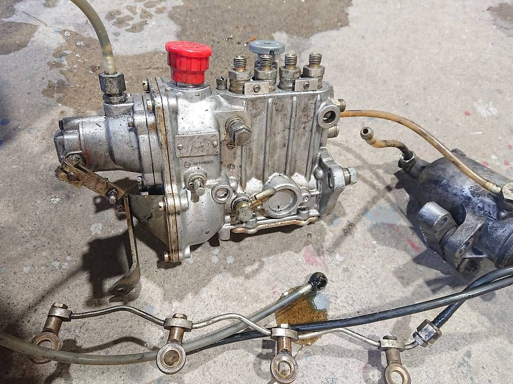 Sonstiges Fahrzeugzubehör: Mercedes W123  – Gebraucht aus Grünenmatt von Serge750