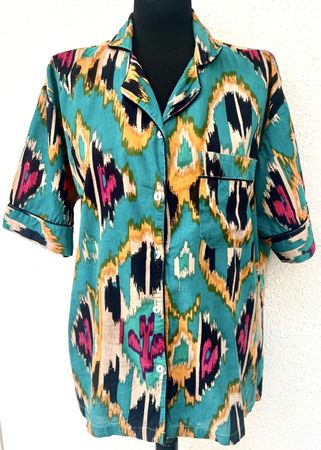 Bluse & Shorts von „LE TREOR DU MONDE“ Gr. L