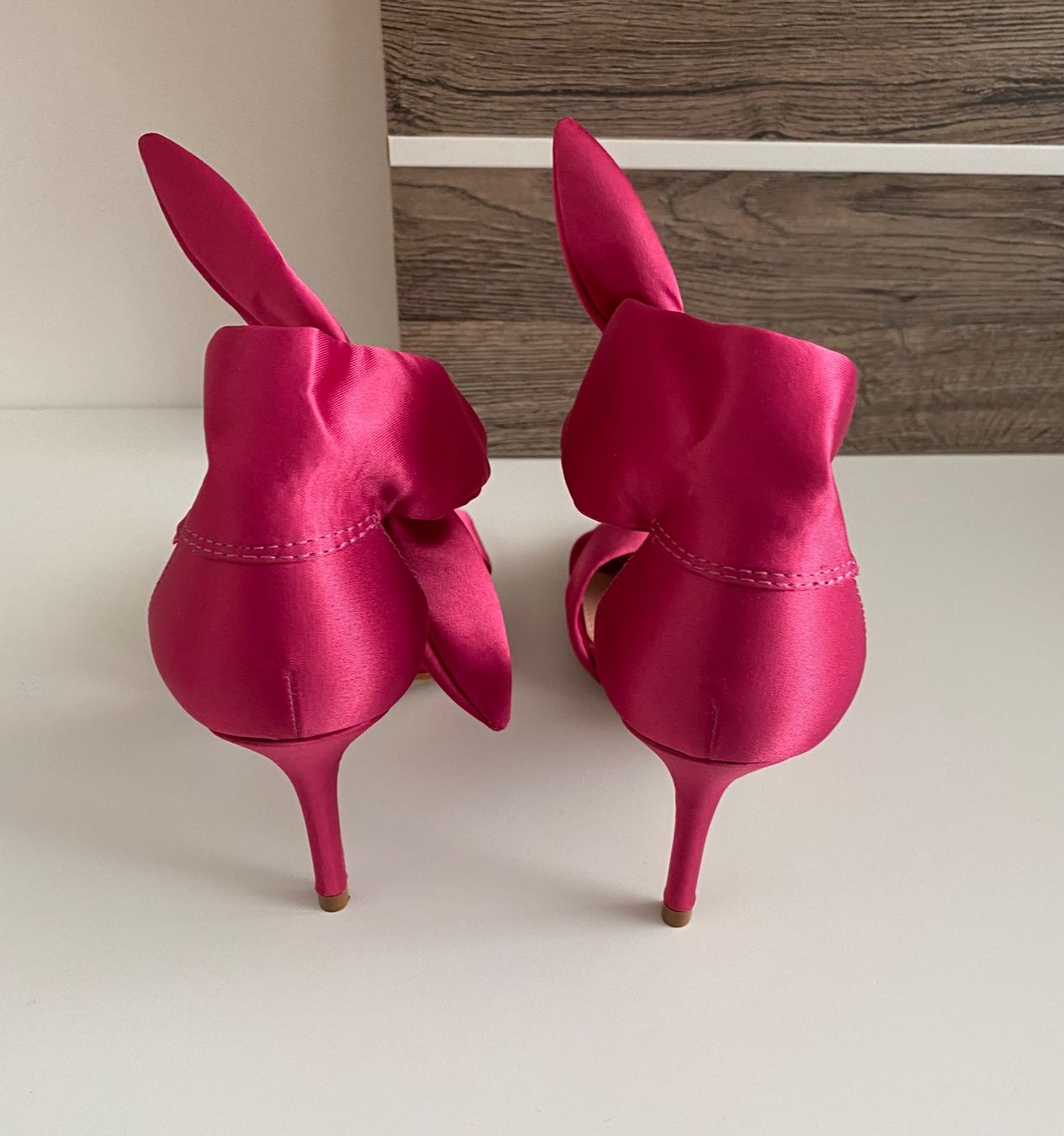 Chaussures femmes: Satin-Sandale Gr.36 – Neuf (Voir description) à WEINFELDEN par marygloss 1