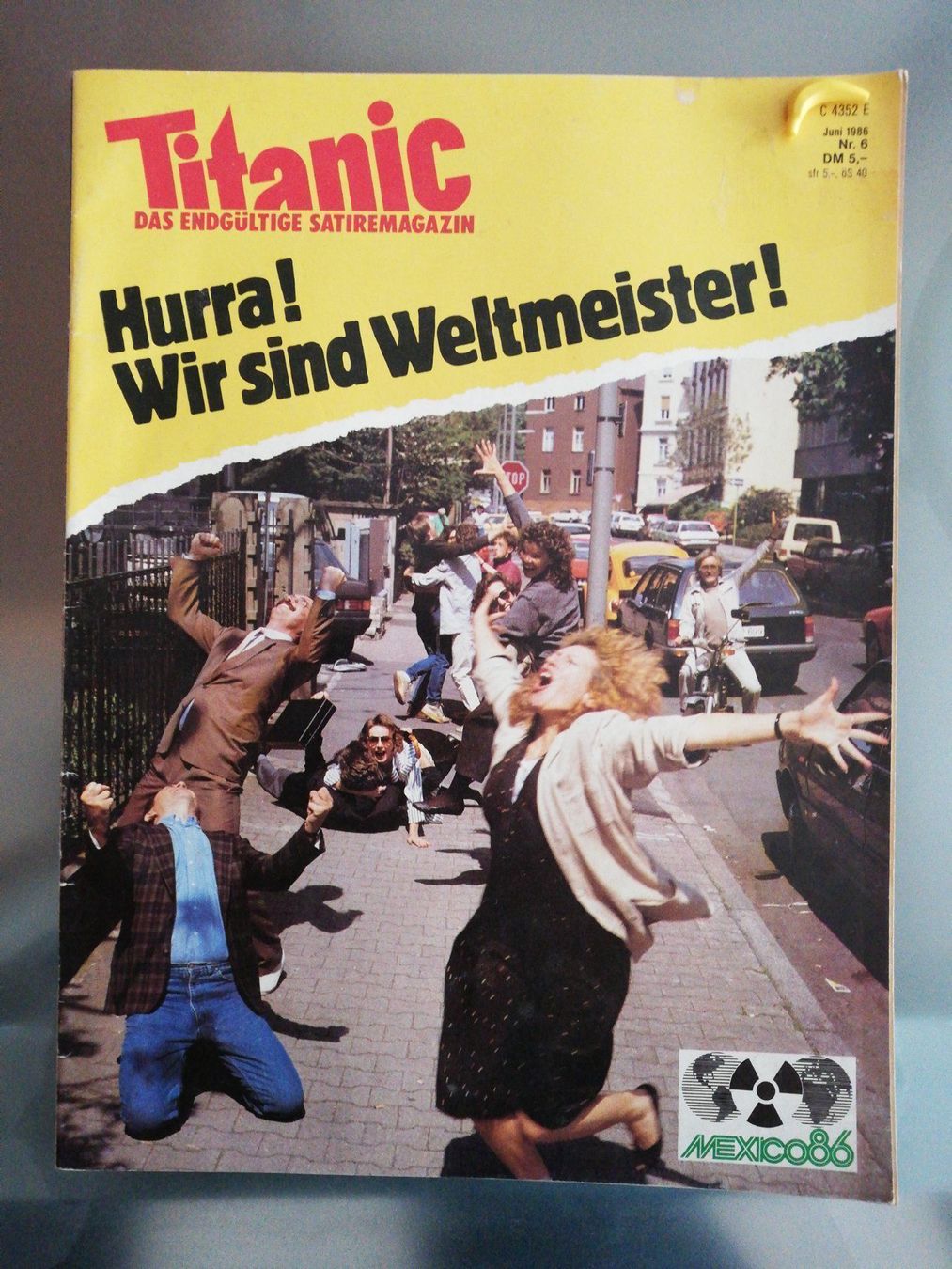 Zeitschriften & Magazine: Titanic / Satiremagazin von 1986 – Gebraucht aus zumikon von lotegrandote
