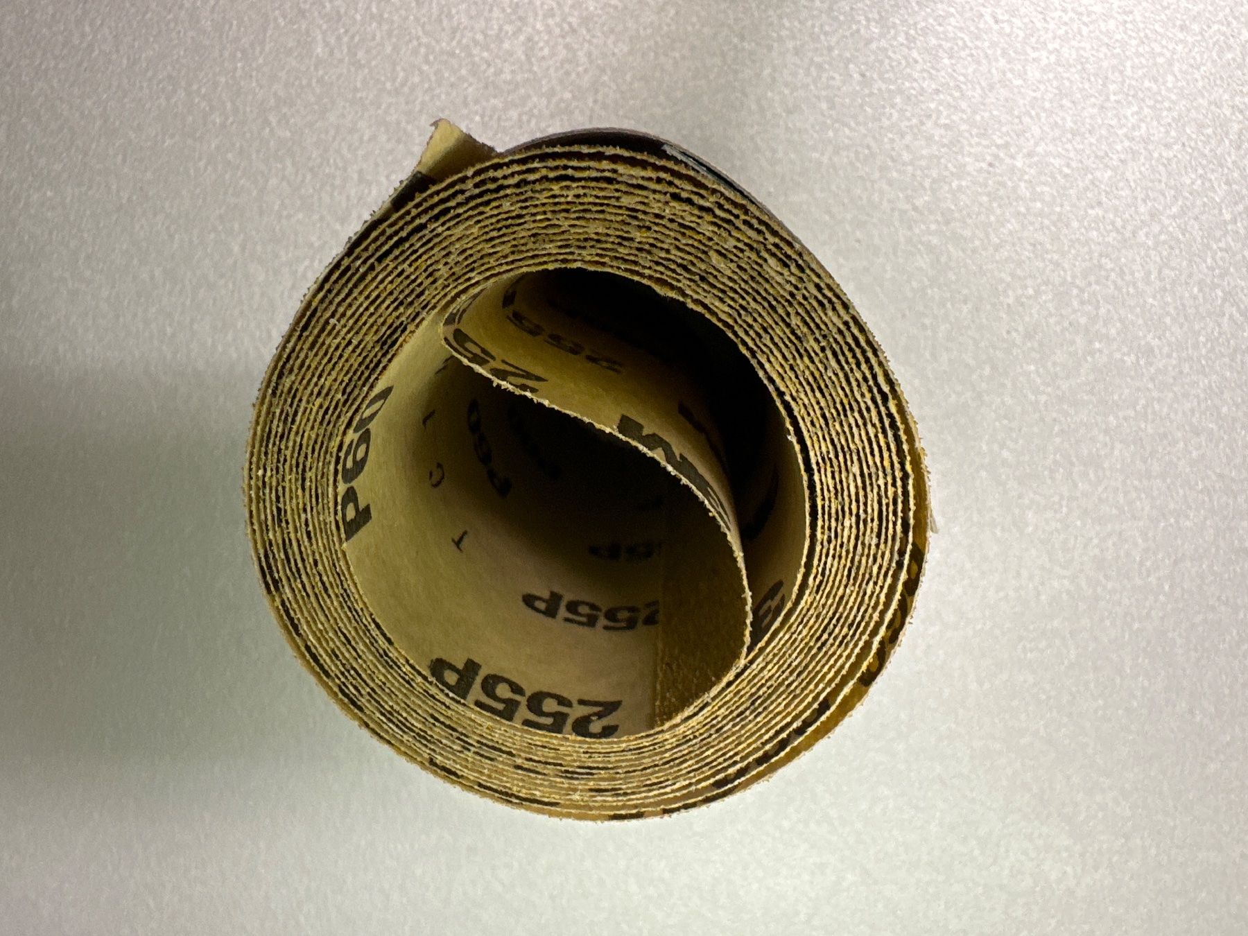 Smerigliatrici & Lucidatrici: neues Schleifpapier P60, 2.5mx115mm – Nuovo e nell'imballaggio originale da Necker venduto da liq24 2