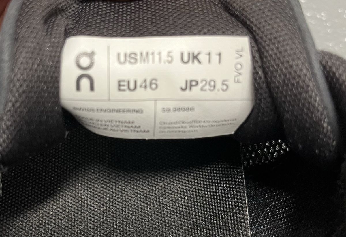 On Scarpe da uomo: On Running Cloud 5 schwarz Gr.46 ( eher 45) – Usato da Aesch BL venduto da flugsaurier73 5