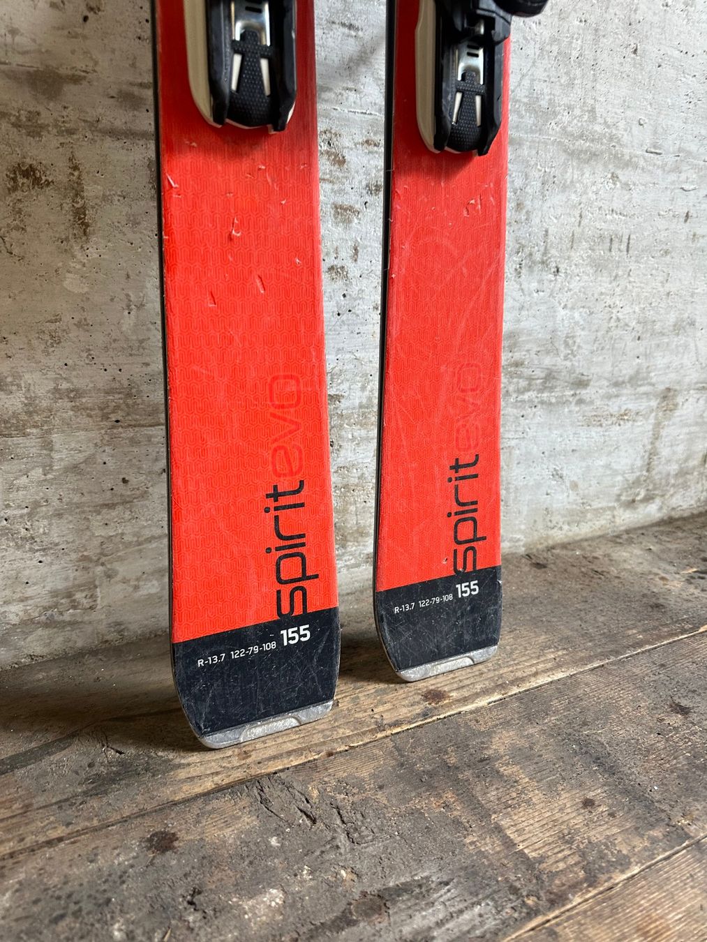 Stöckli Skis: Stöckli Spirit Ski 155CM – Gebraucht aus Emmenbrücke von karkarkar 3