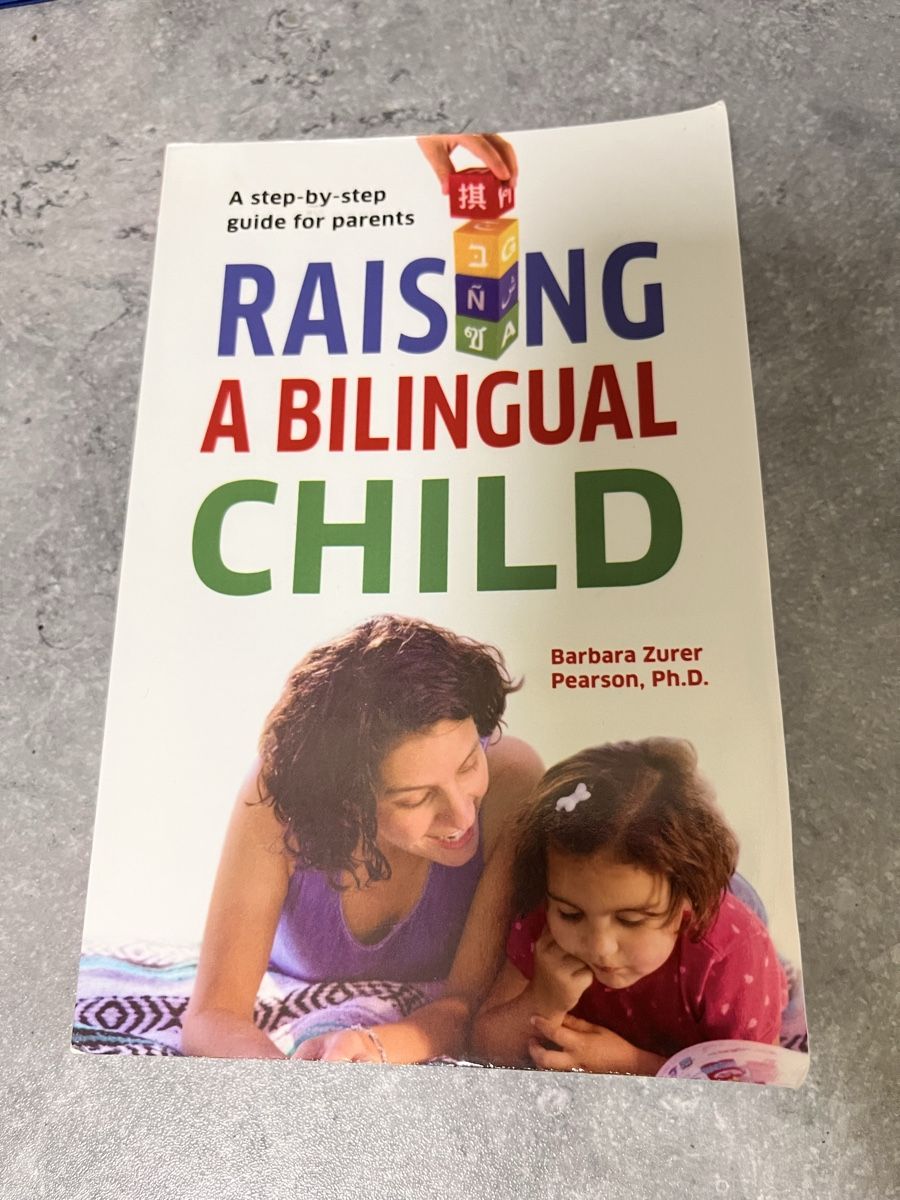Bücher: Raising a bilingual child – Gebraucht aus Châtelaine von EvelinaT