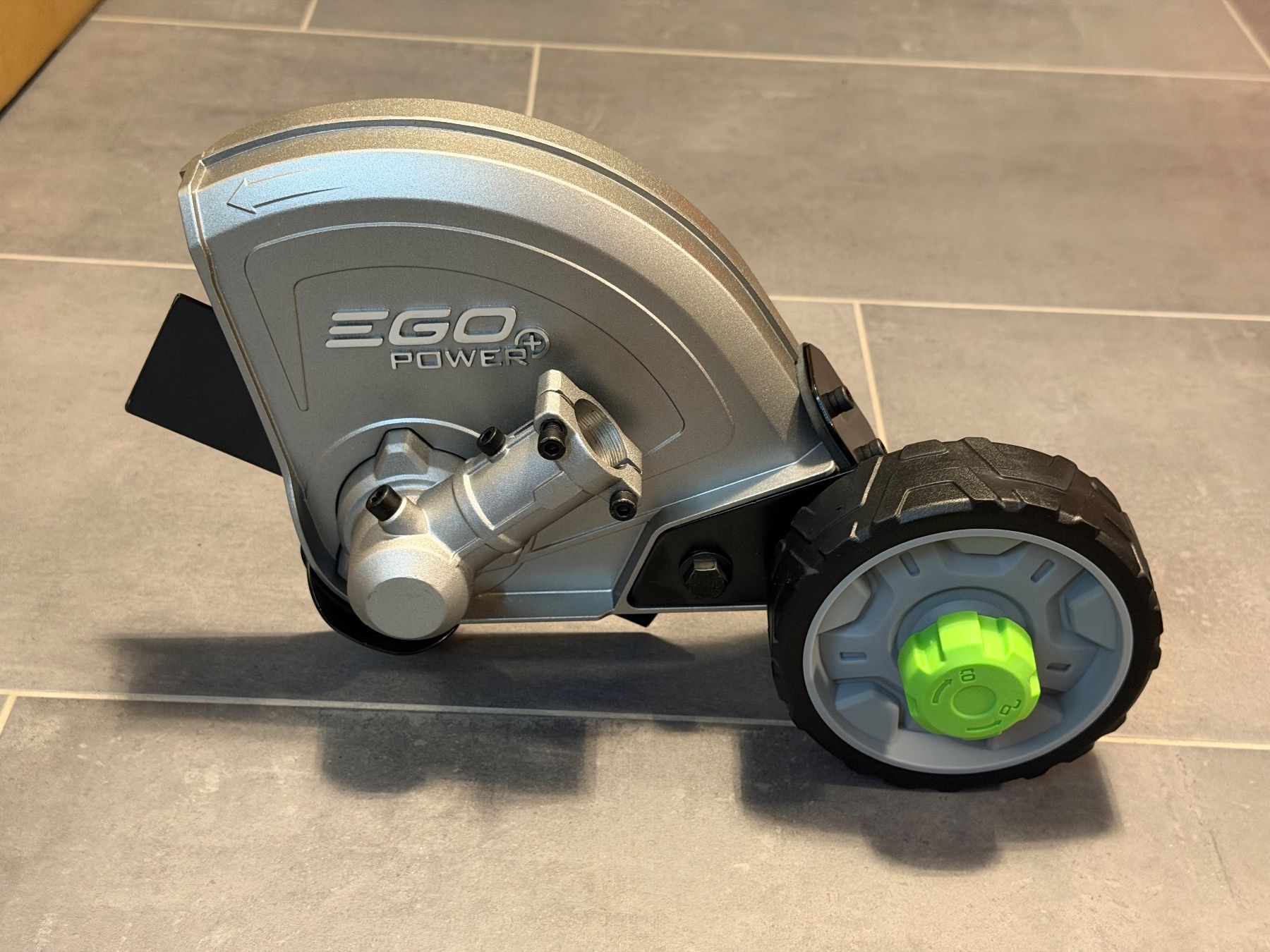 Ego Tutti gli attrezzi: EGO Power+ EA0800 Multi Tool Rasenkantenschneider-Aufsatz – Nuovo (secondo la descrizione) da Embrach venduto da Canderau 3