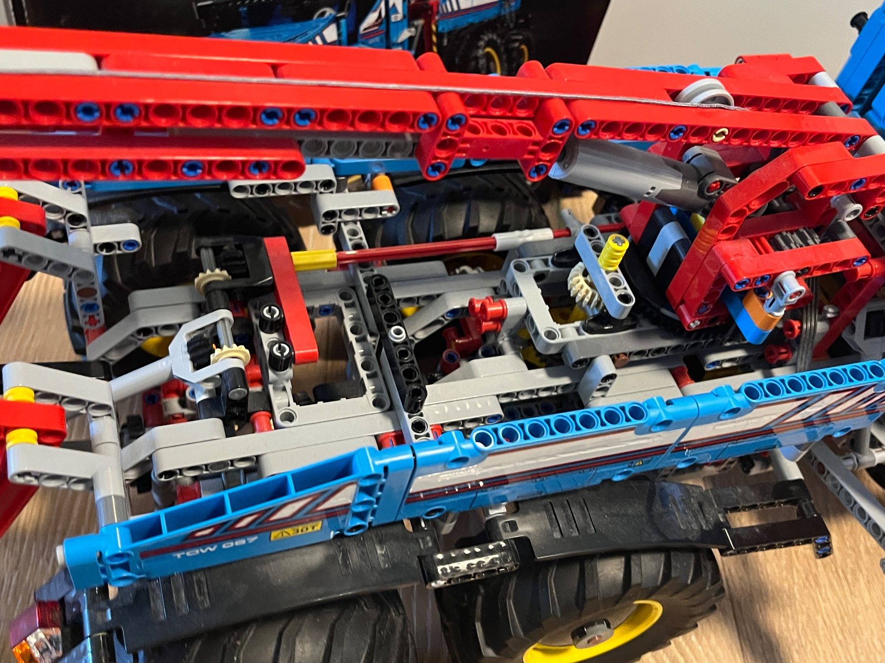 Lego Kit di costruzioni: Lego technic 42070 – Usato da Winterthur venduto da Wusa01 4